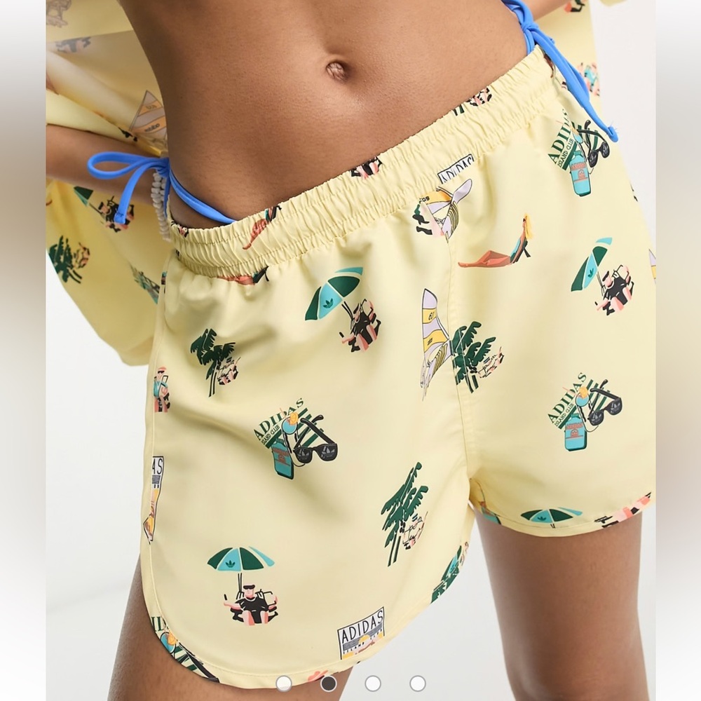 Like new! Rare Adidas Originals All Over Beach Print Graphic Shorts - SOLD OUT